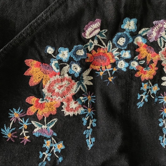 Topshop Black Jean Flower Embroidered Skirt - Picture 2 of 5